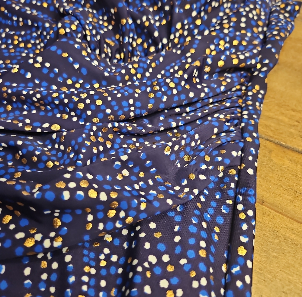 NWOT Miraclesuit With Matching Pareo - Picture 7 of 11